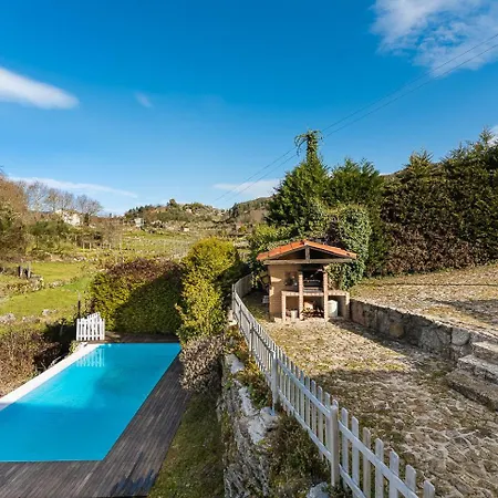 Alpesi faház Guestready - Quintinha Casas Do Jardim 2 *